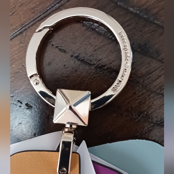 Kate Spade N.Y. Seaside Stacked Spade Gold & Multi Color Keyfob! NWOT! - Picture 5 of 7